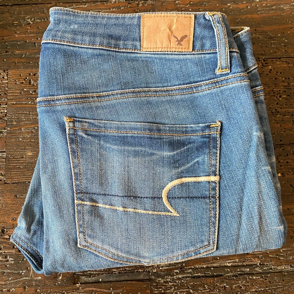 American Eagle Jeggings- Medium Wash